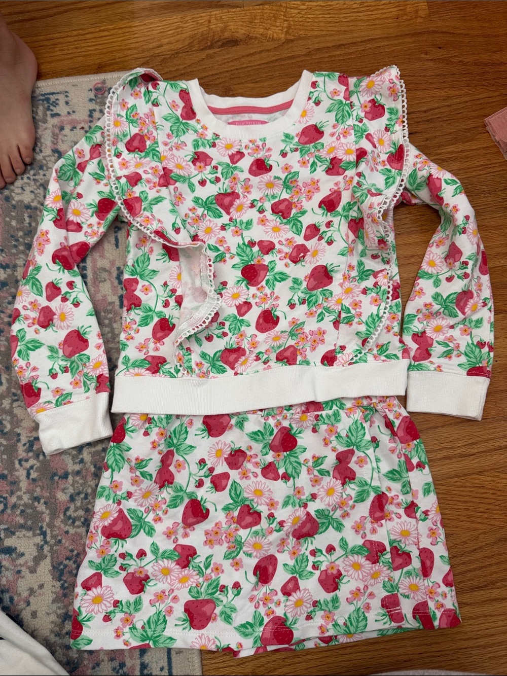 Isaac Mizrahi Pink Strawberry & Floral Kids Pajama Set